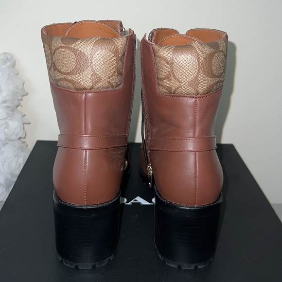 Coach walnut color boot - Picture 3 of 8
